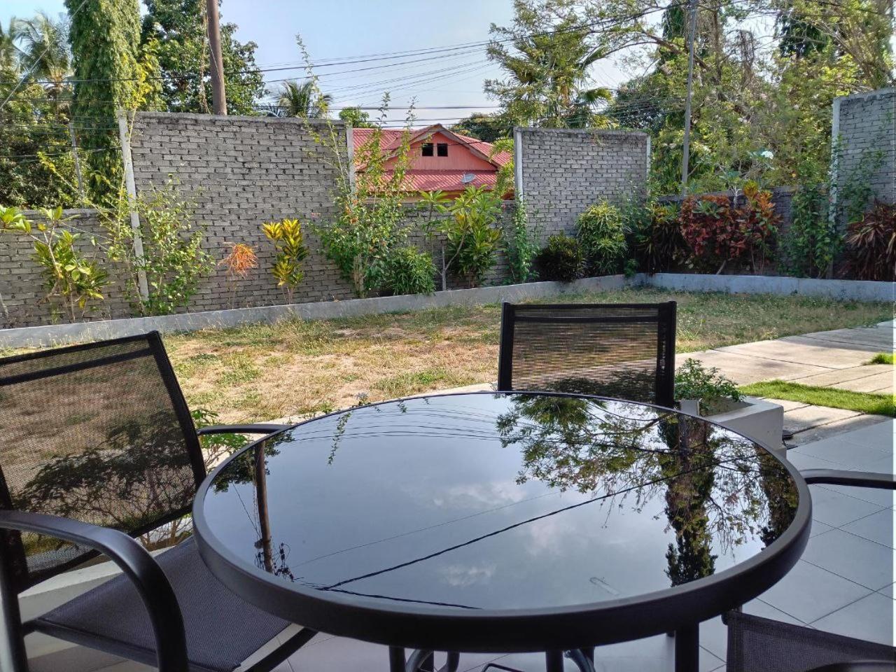 Motel Funduq Al Busyra Pantai Cenang  Exterior foto